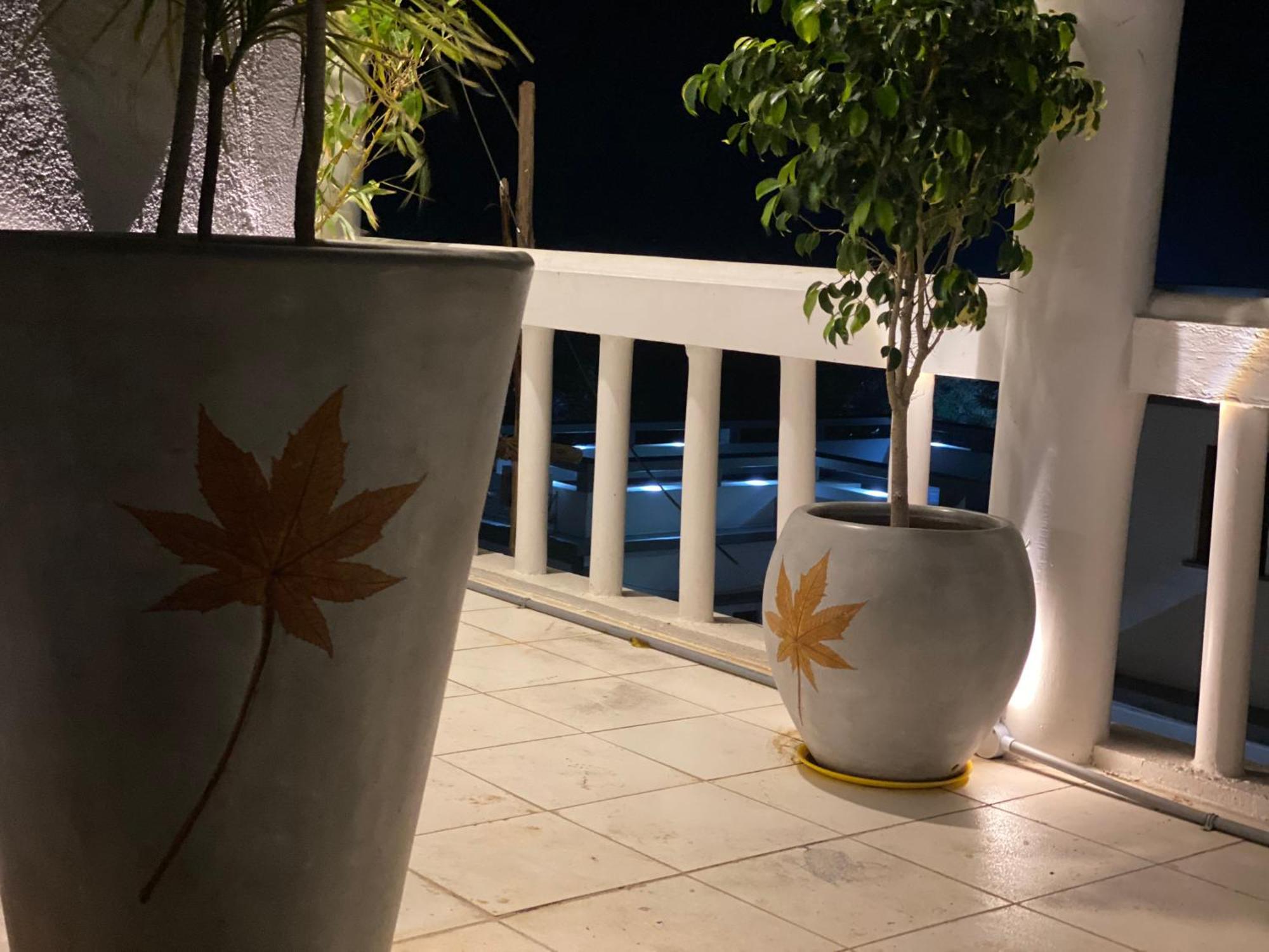 Le Poshe Beachview - Tie Hotels & Resorts ポンディシェリ エクステリア 写真