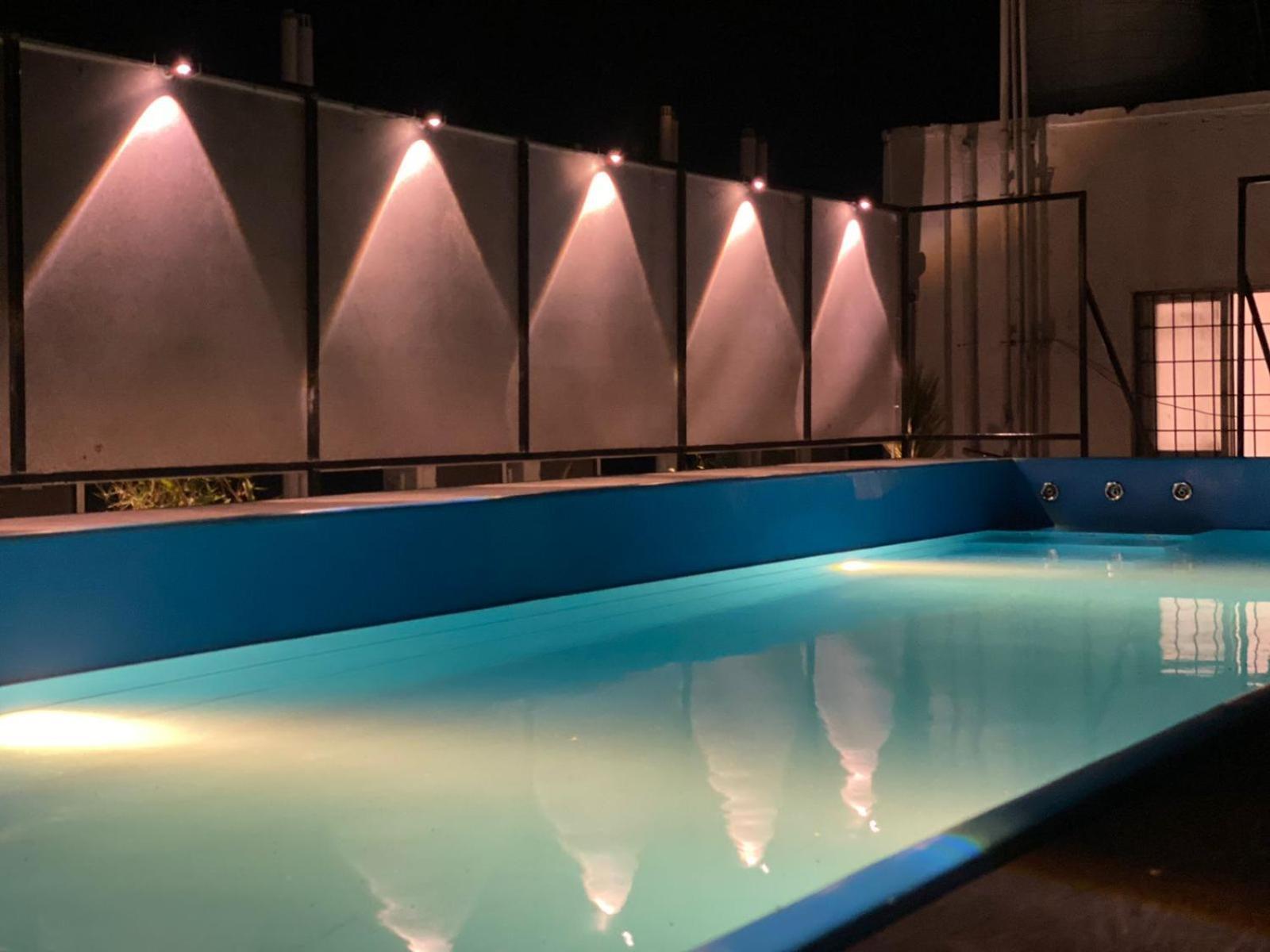 Le Poshe Beachview - Tie Hotels & Resorts ポンディシェリ エクステリア 写真