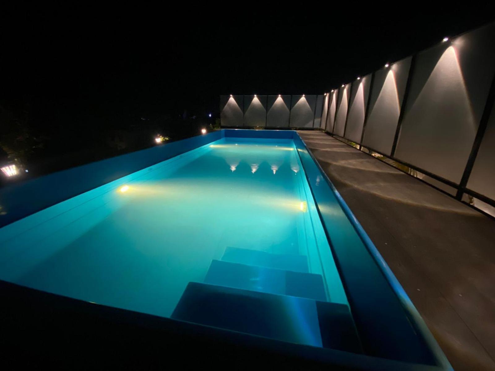 Le Poshe Beachview - Tie Hotels & Resorts ポンディシェリ エクステリア 写真